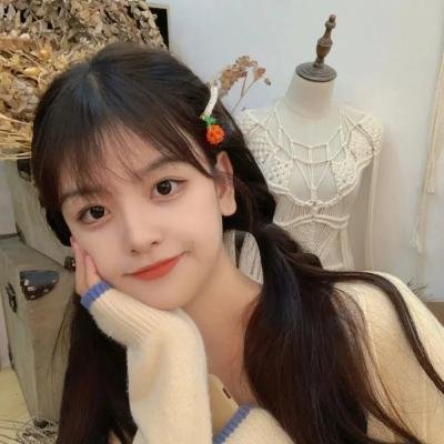 村主任和他的女友